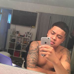 Meet your Posher, Aaron